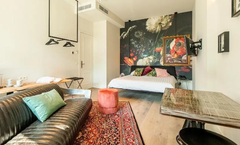 BareFoodGIULIA - Inspiration Hotel