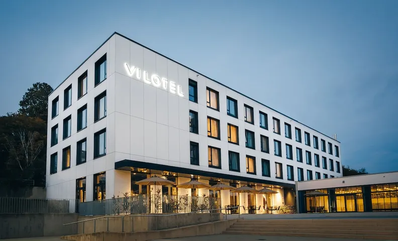 VILOTEL - 호텔 & 레스토랑