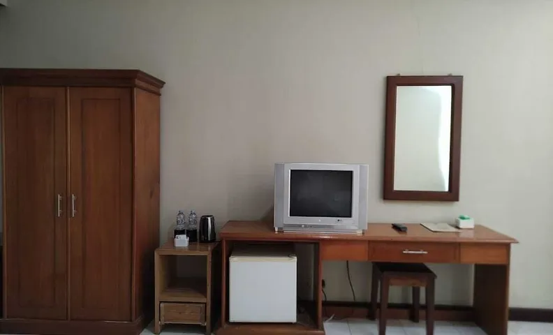 호텔 그랜드 파푸아 팍팍