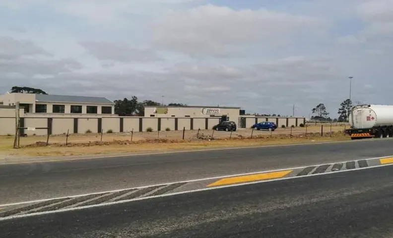 Zovuyo Hotel