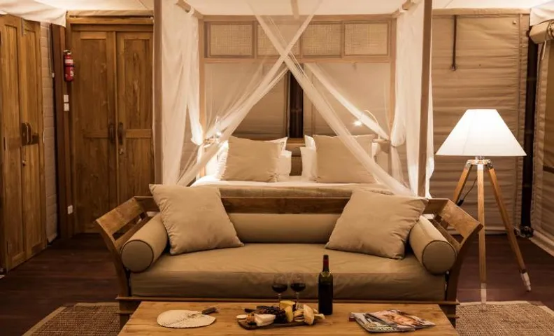 Luxury Couples Glamping Retreat - with Open Air Bath