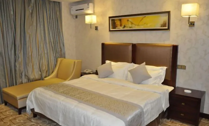 Wanyuan Hotel