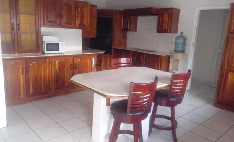 Simekhona Guest House