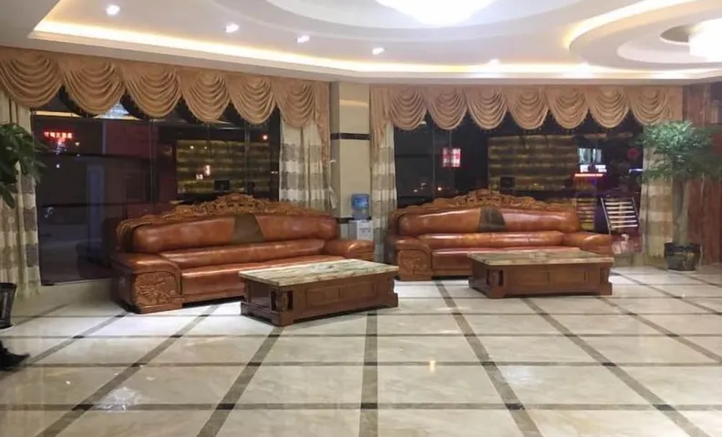 Huize Yibo Hotel(Huize Ancient City Branch)