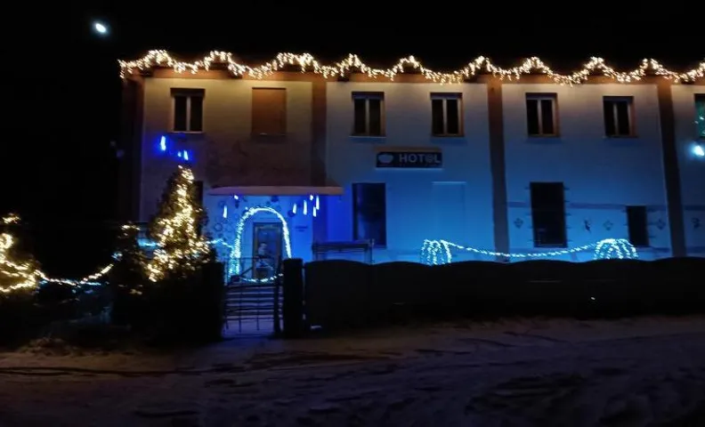 Apollo Hostel pokoje 2-5 osobowe Szklary-Huta26