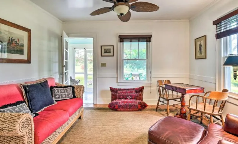 Restored 1930s Cottage on 1 Acre w/ Fire Pit
