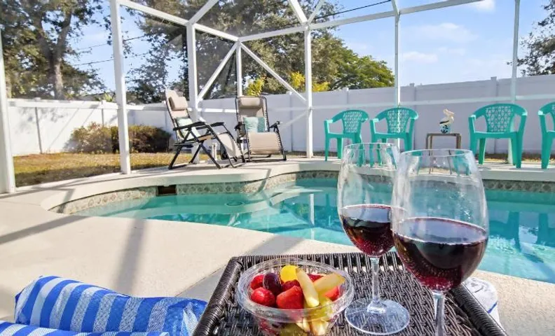 Heated Pool Villa Near Venice Beach Sleeps 6