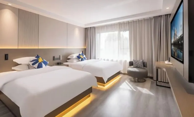 Yinhe Hotel