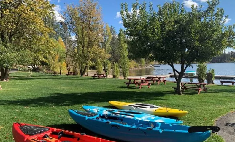 Ruby's Resort & RV Castle Log House