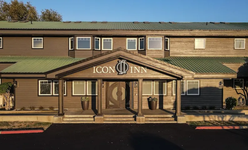 Icon Inn