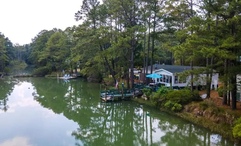Counting Corks - Waterfront, Pet friendly, private dock!