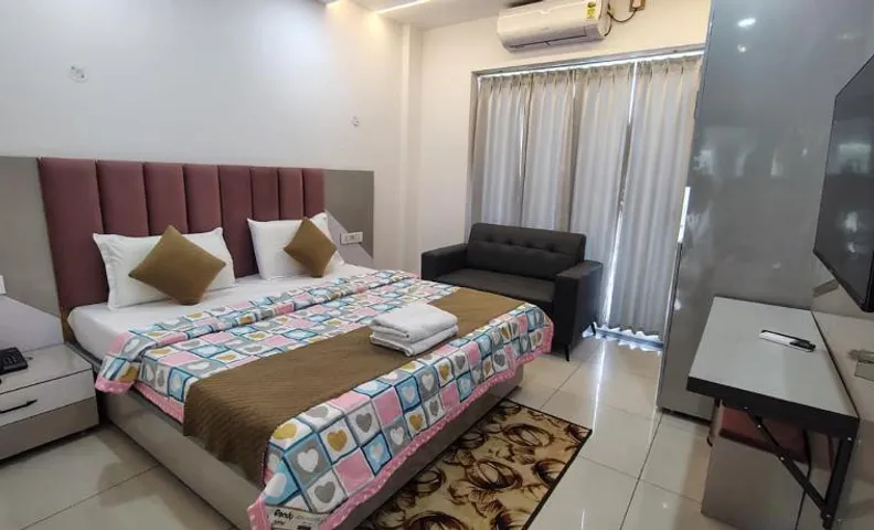 Avantika Hotel