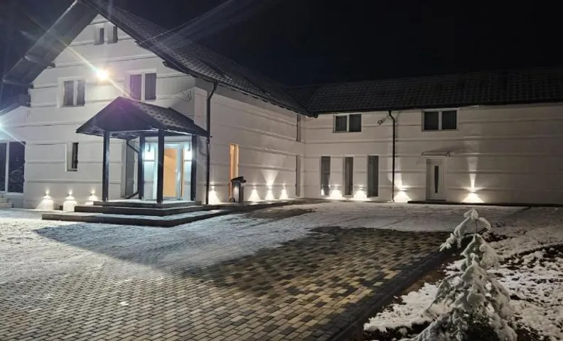 Casa Adam B