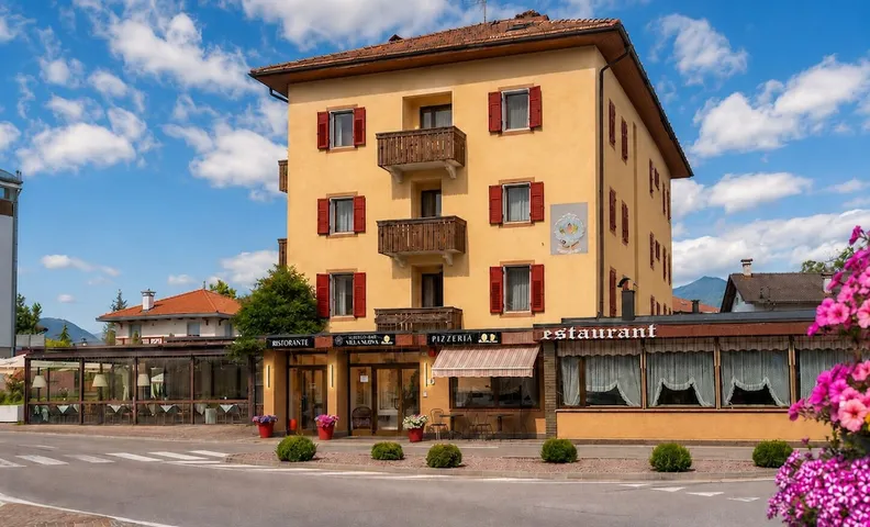 VILLA NUOVA