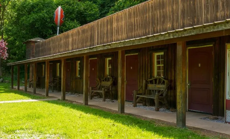 Seneca Pines Lodge