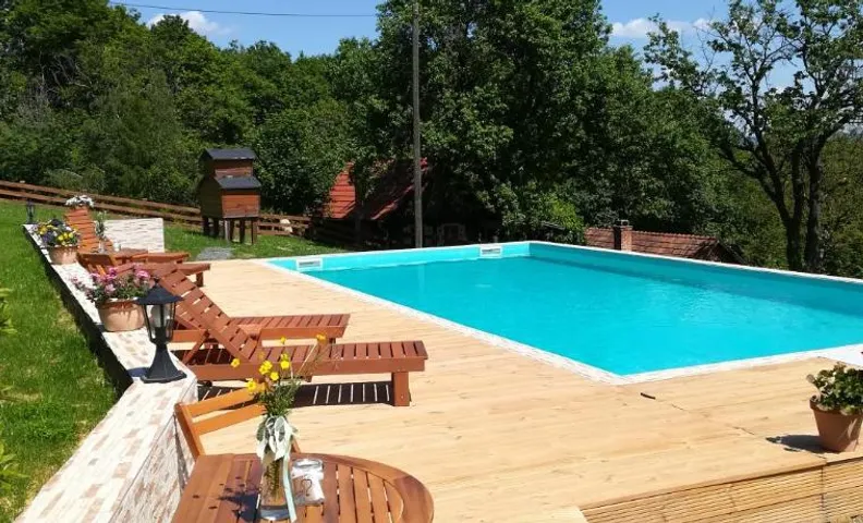 Grebengradska Medna Hiža