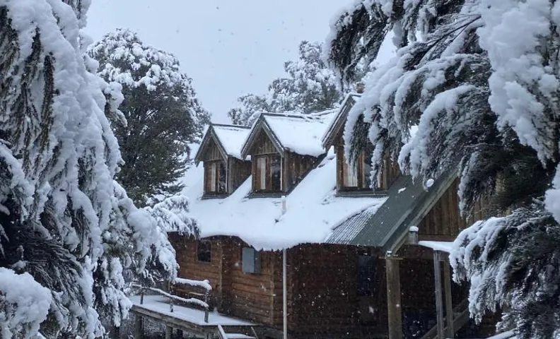 Hot Tub, Snow, Epic Views - ML73485