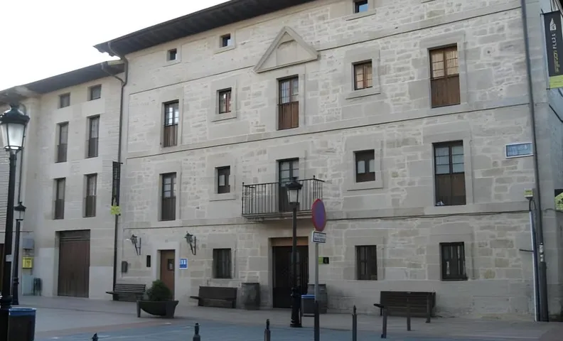 Arganzon Plaza
