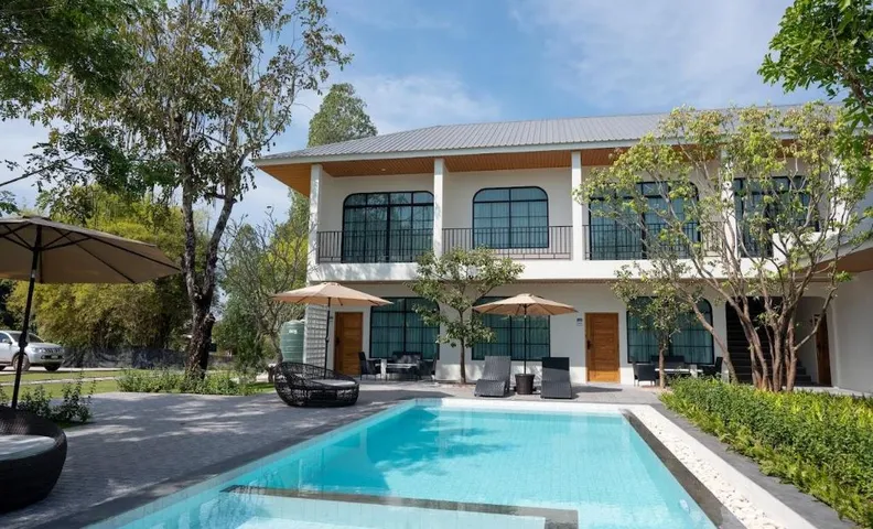 Khwang Khun Yaow Cafe Resort & Pool Villa