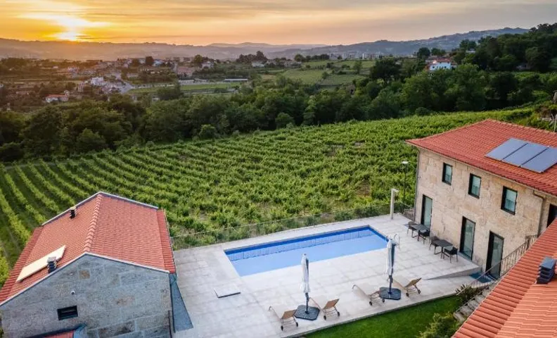 Outeyro Retreat Country House