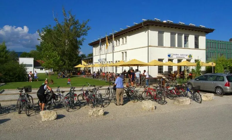 Swiss Hostel Lago Lodge