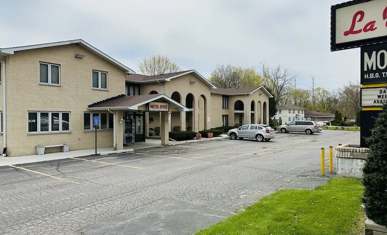 LA VILLA MOTEL