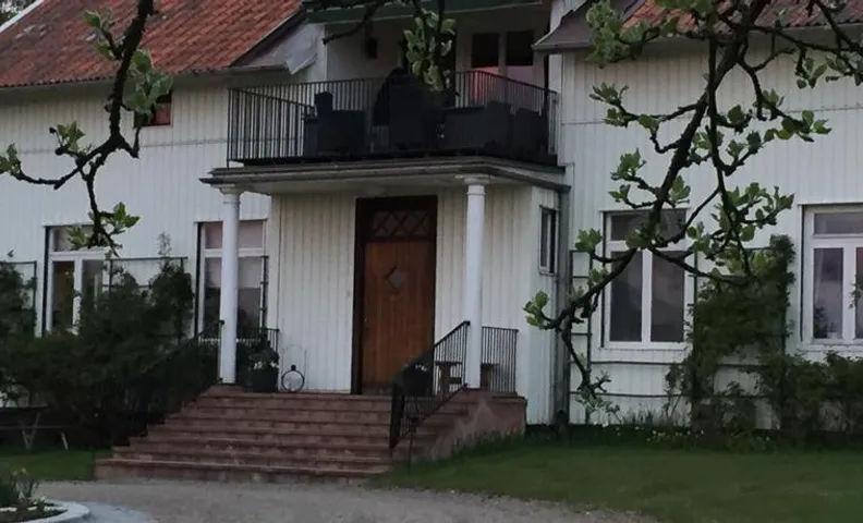 Ekeby i Bro