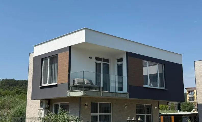 Aurum Villas Smokinya Beach 4