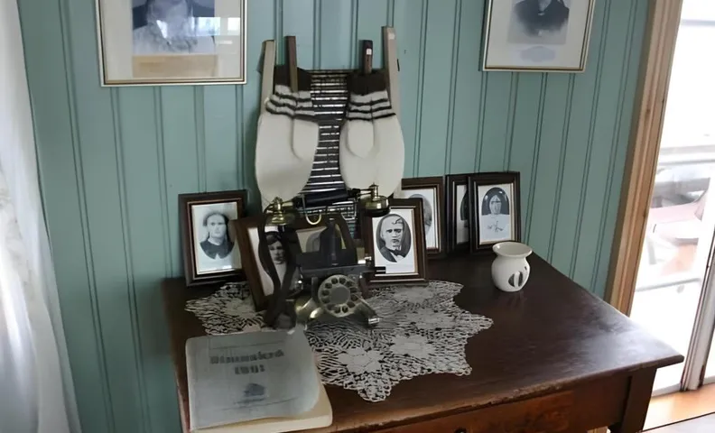 Einarshusid Guesthouse