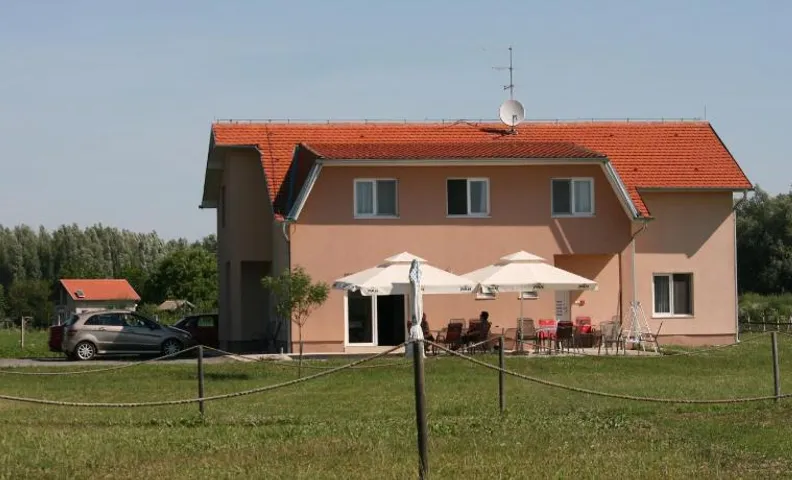 Guesthouse Capistro