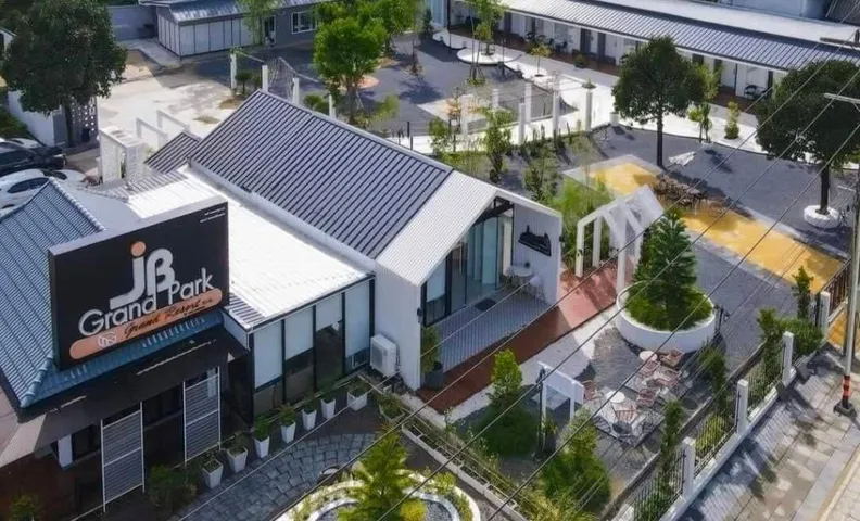 JB Grand Resort