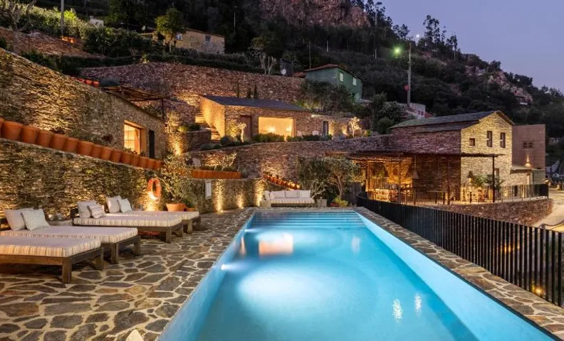 DOURWIN Exclusive Suites & Restaurant - Adults Only