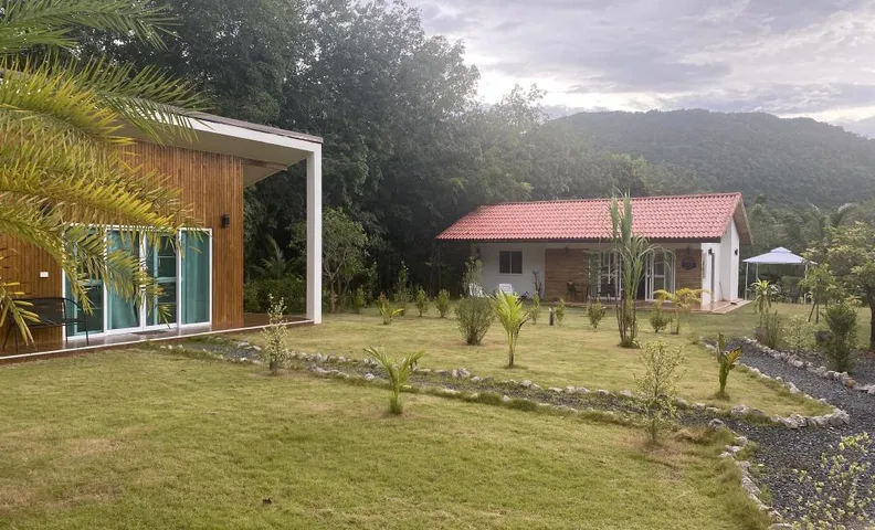 Noi’s Paradise Homestay