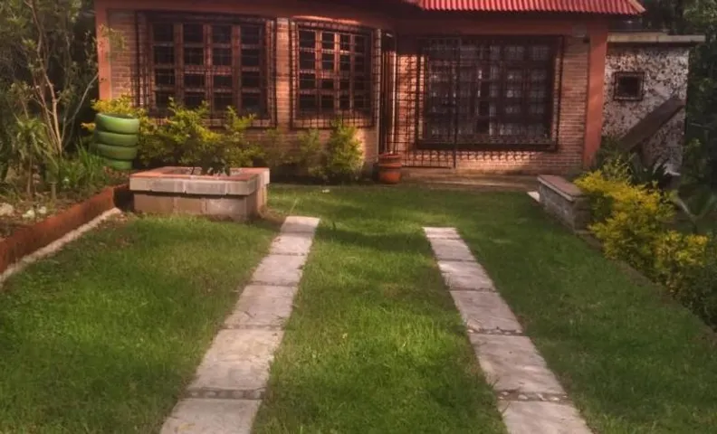 Cabaña en el bosque-servicios limitados LEERLOS
