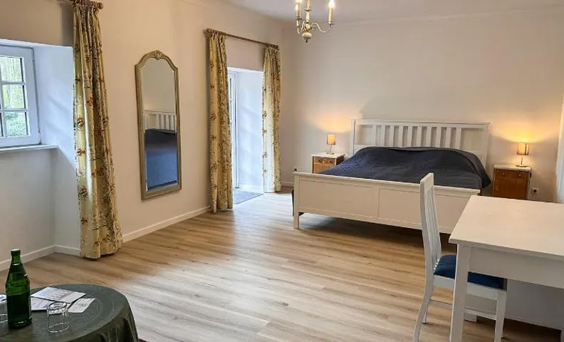 Jacobi-Zimmer Emkendorf