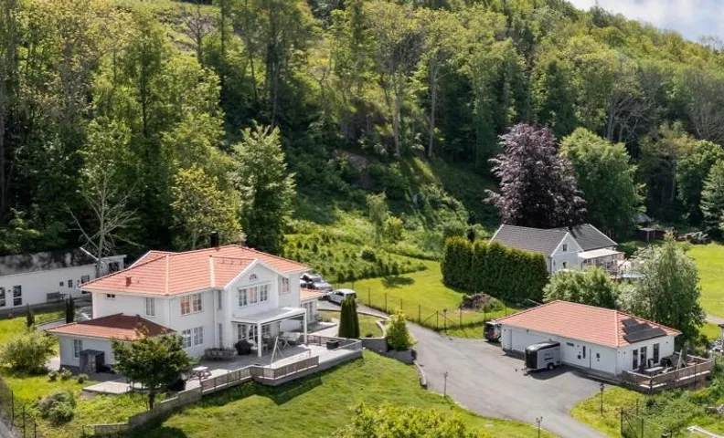 Hills Cottage Holiday Lodge