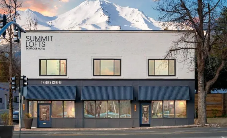 Summit Lofts Boutique Hotel