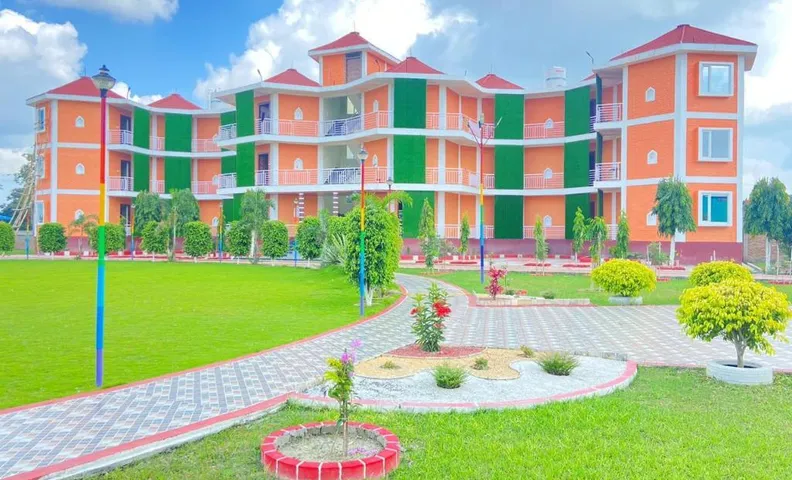 CHAMPARAN BANQUET & RESORT Harsidhi Pakari