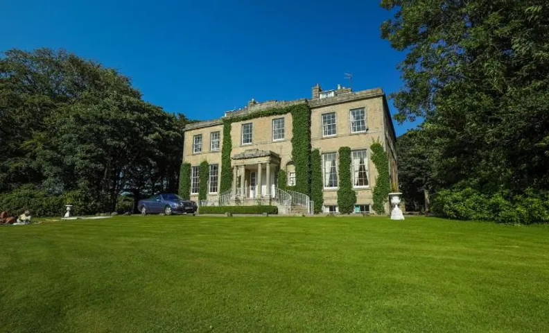 Cortes House