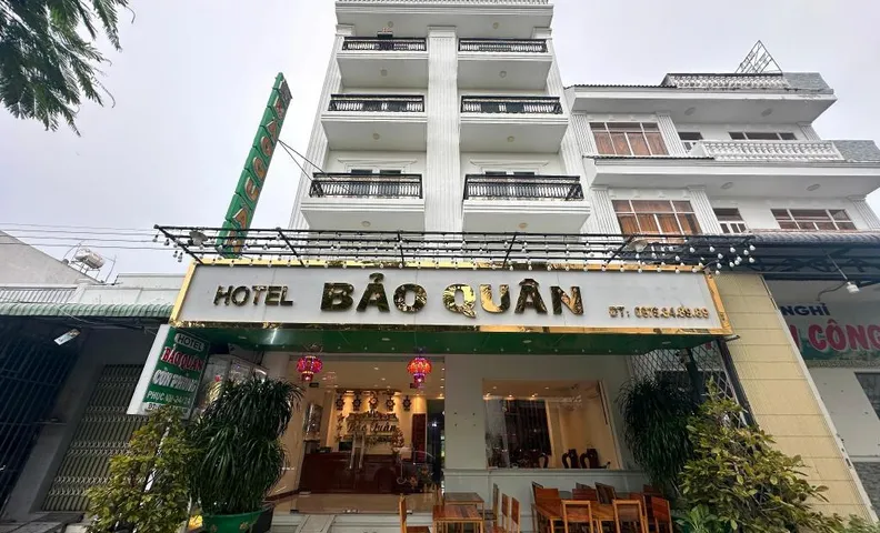 Bảo Quân Hotel