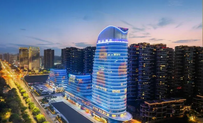 Atour Hotel Luzhou Financial Center