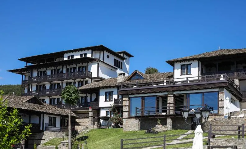 Hotel Leshten