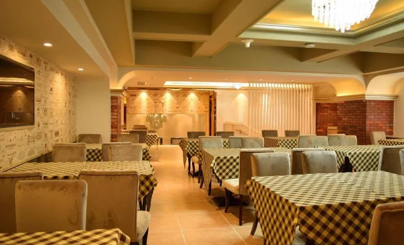 Petrus Hotel