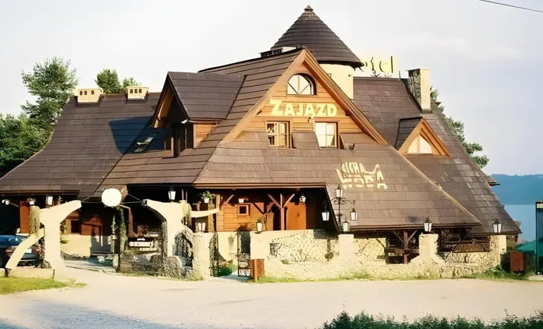 Zajazd Cicha Woda