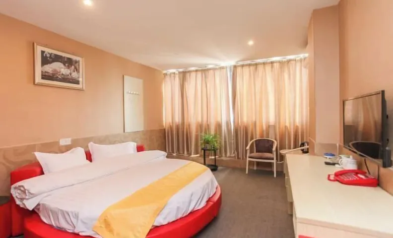 Huatai Express Chain Hotel