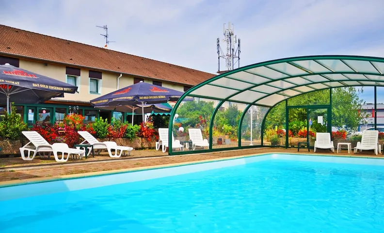 Contact Hotel Arc-En-Ciel - Renove