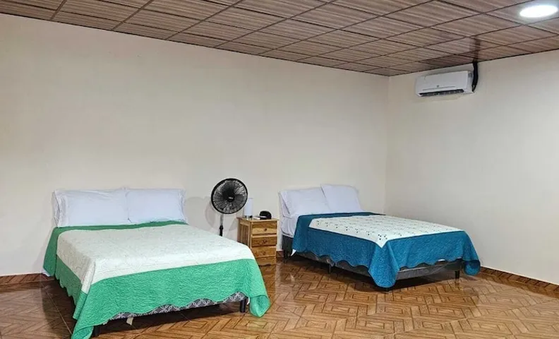 플레전트 호스탈 파나마