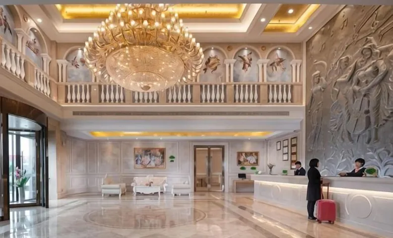 Vienna Hotel (Jiujiang Duchangxin Bus Station)