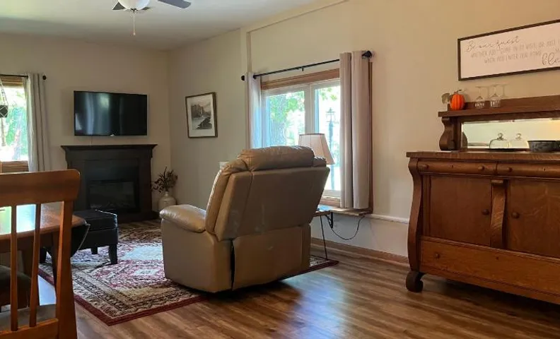 Big Hollow Guest House