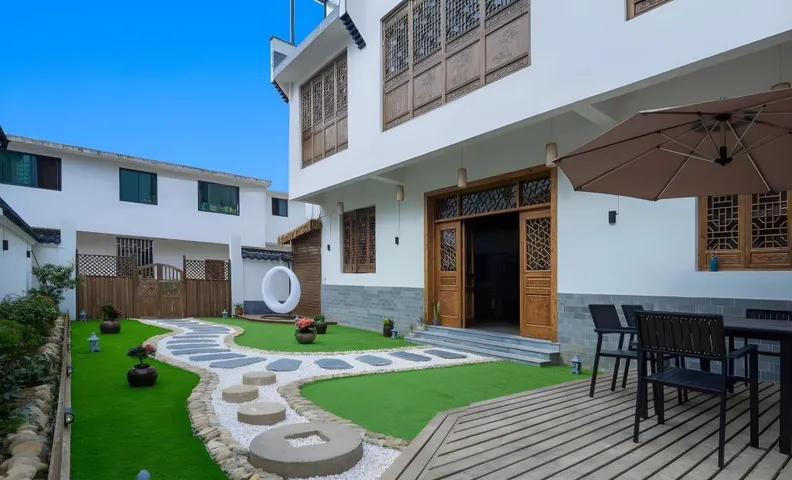 Floral Hotel Tingfengshuo B&B Huangling Scenic Spot